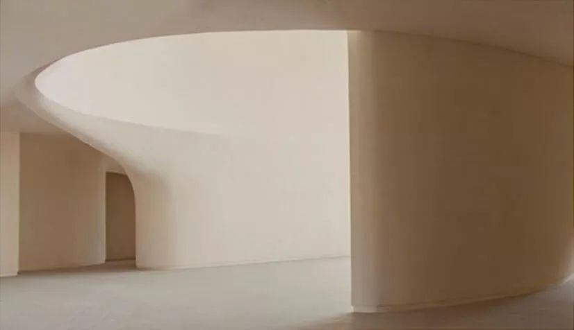 八月色彩推荐——请小酌一口“香槟”吧