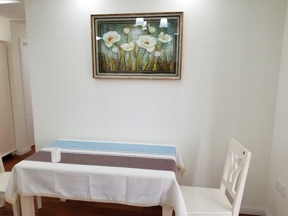 晒晒完工110平新房，背景墙组合柜很实用，花了30万