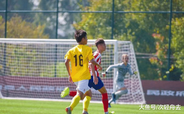 ＂中国足球致命缺陷被巴萨教练一语道出！若不改善，很难成为强队＂