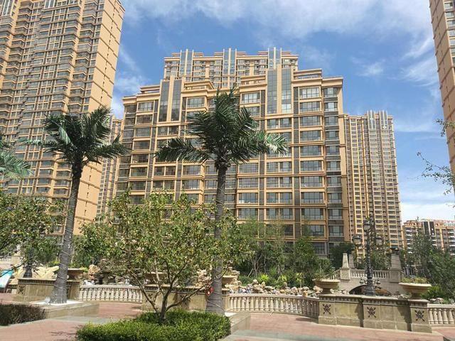 售楼部员工套路：你能买什么样的房子，从你一进门就能看出了