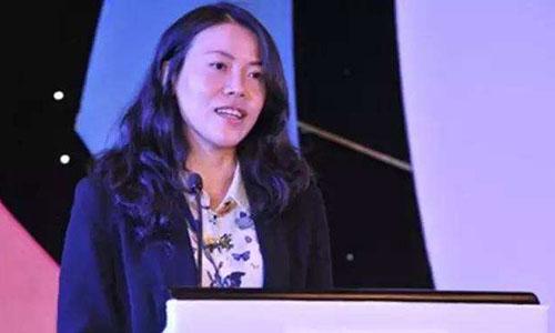 身价超1700亿，旗下有4万亿“不动产”，她将超越马云，成首富？