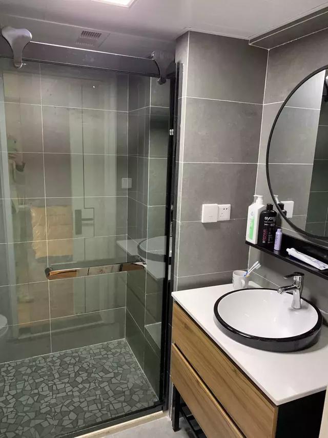 新房裝修了一年多結束了，朋友看完也要照樣裝，現在分享給大家