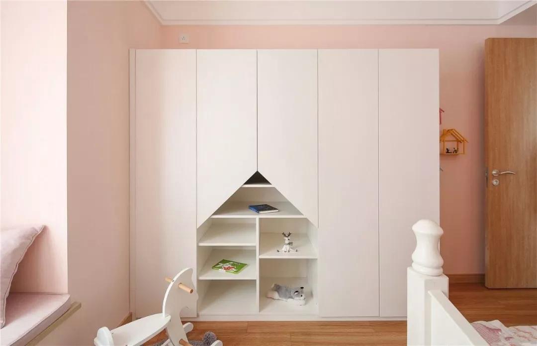 刚需小三房，简约原木风装修，舒适又温馨，一点不输大户型！