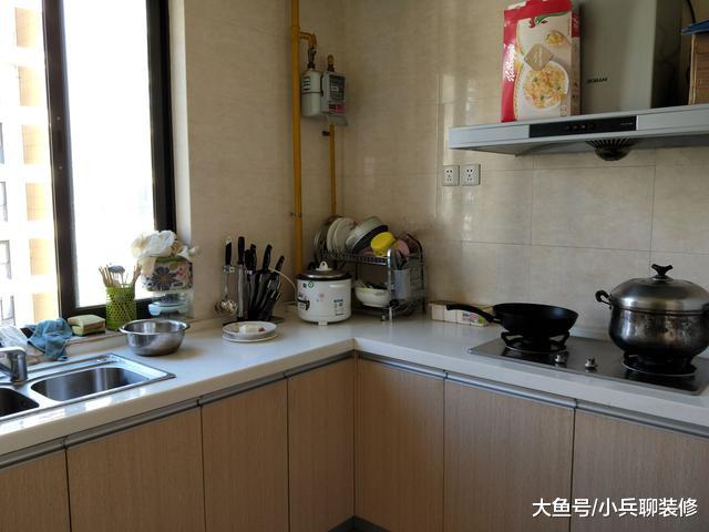 60平米不到，4万装修温馨又实用，但被人人吐槽户型奇葩，心好累