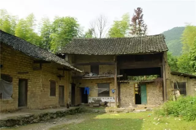 老屋改造，破败房子变花园别墅，你也可以