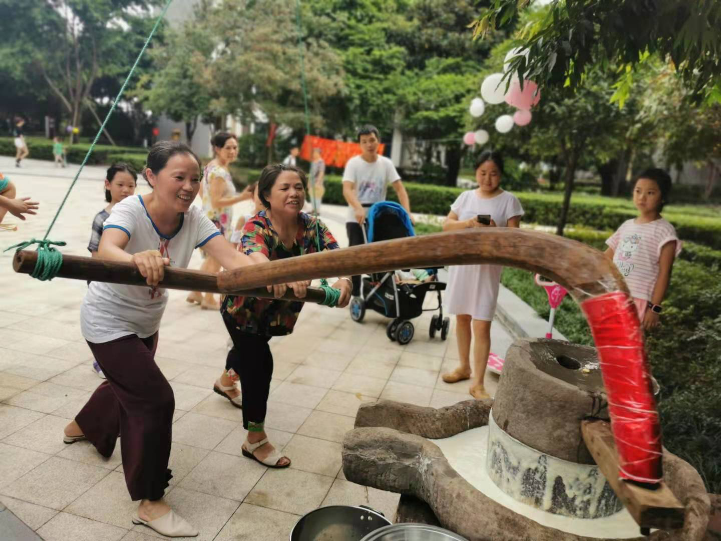 秉持初心 龙湖智慧服务外拓坚守服务品质