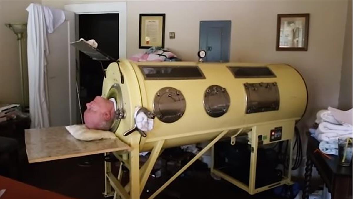 他困铁桶生活67年！身分曝光…故事超惊人