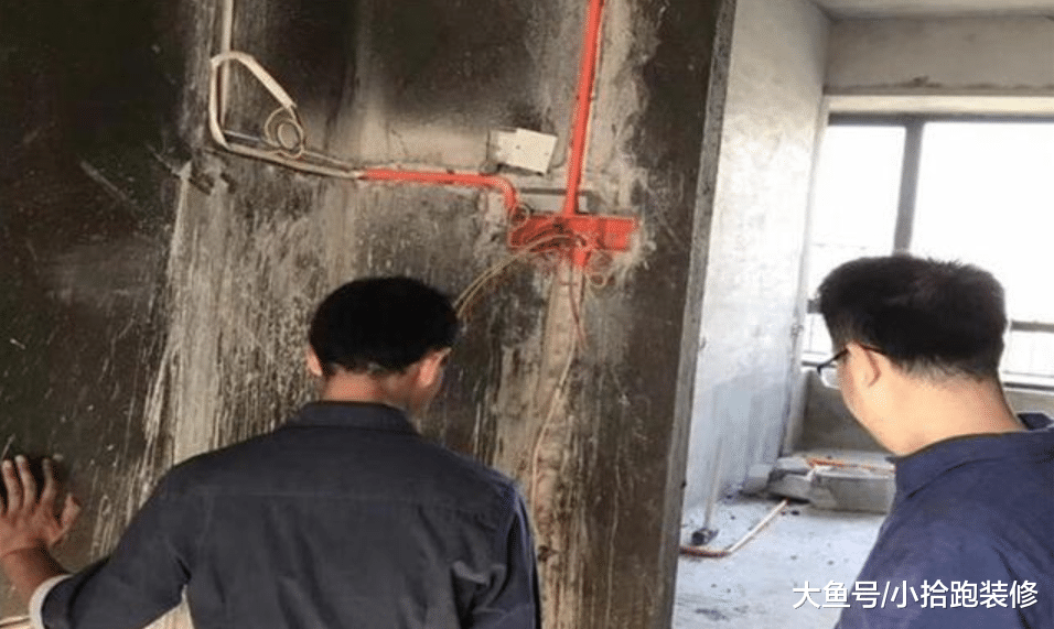 師傅通知水電做好了，可業主剛進場就直說：這也太糊弄人了
