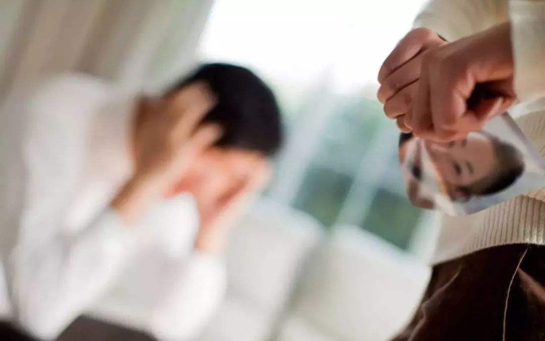 2019最严婚姻法：出轨或将面临“牢狱之灾”？小三也无法幸免