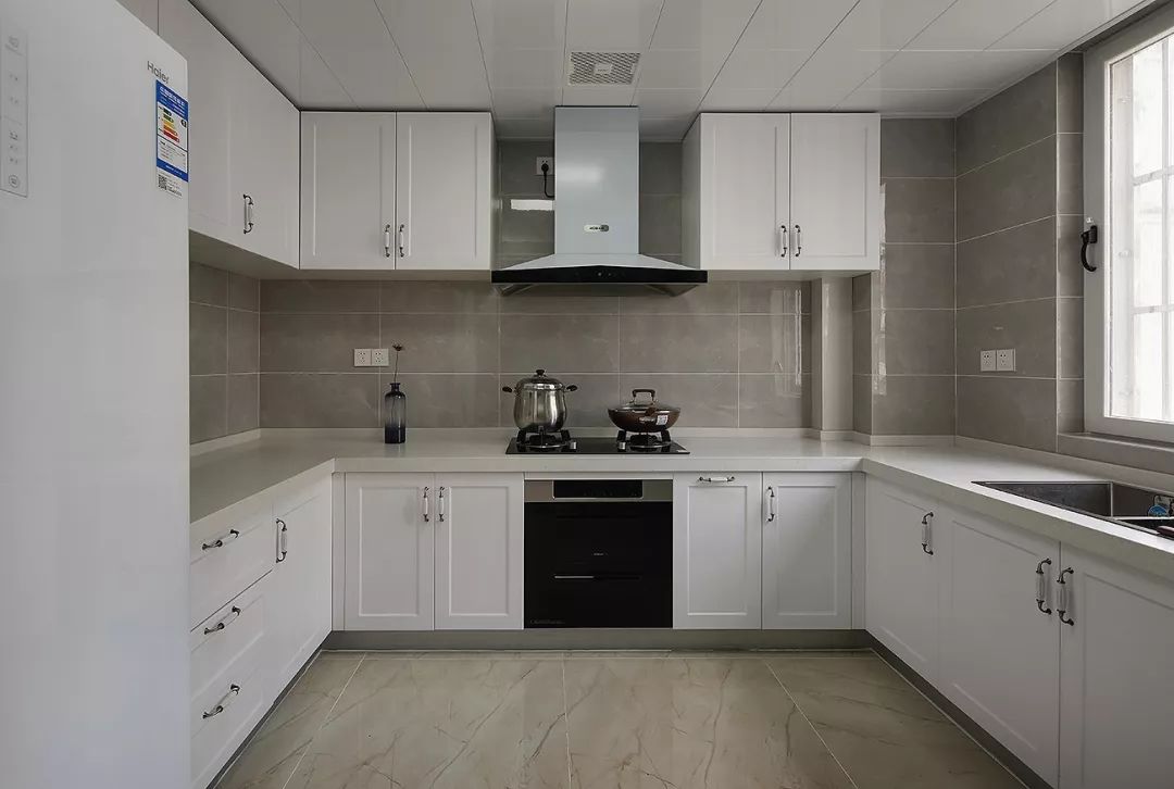 145㎡现代简约，中年之家，稳重成熟