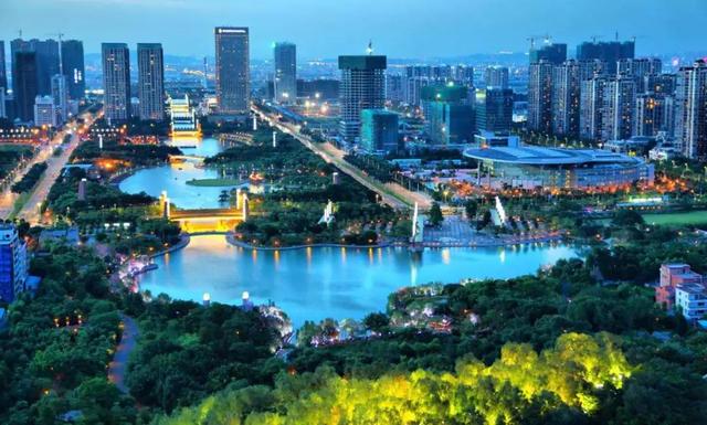 房价直逼3万+，3年涨幅100%，奇槎凭什么？