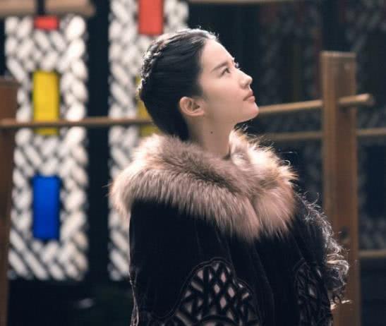 刘亦菲新剧正式官宣，男演员颜值一个比一个高，网友：简直就是画报