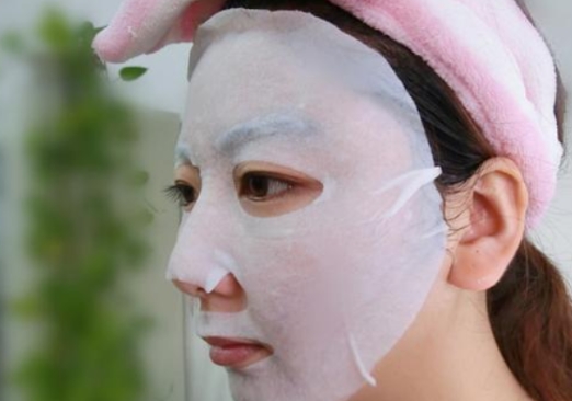 护肤达人建议：敷完面膜直接洗脸！那你就是相当于白敷