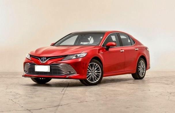 日系三侠改款换代约战2019，天籁最晚归来销量不敌雅阁、凯美瑞