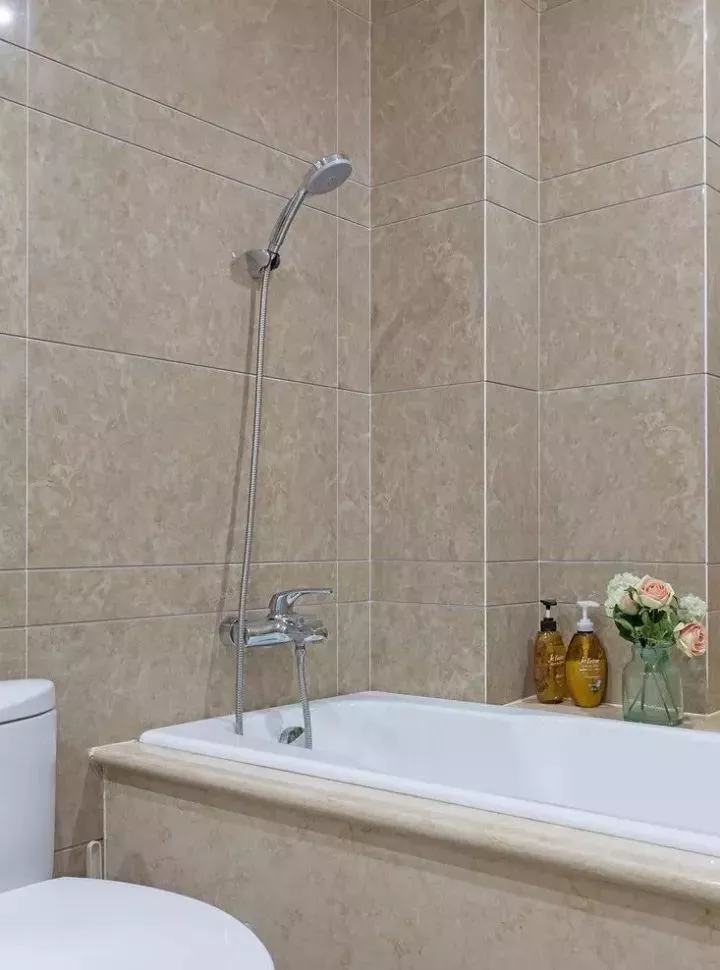 休闲美式新房装修图，简单的配色，却勾勒出温和的一个家！