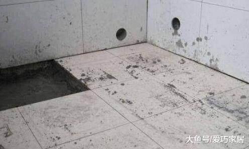 一旦工人在墙砖下装这个东西，直接他结算工钱，太专业了