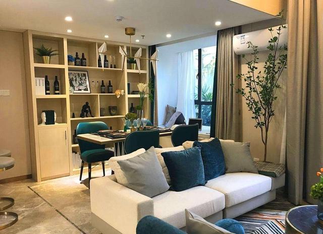 人到中年才明白除了房子一无所有？网友：庆幸你还有套房吧