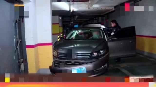 车子自己撞墙？业主在家休息，停车库里的车子却撞到围墙？