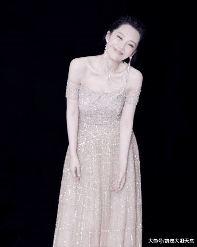 有种“尴尬”叫小S和许晴，同框照曝光后，网友：简直妙不可言！