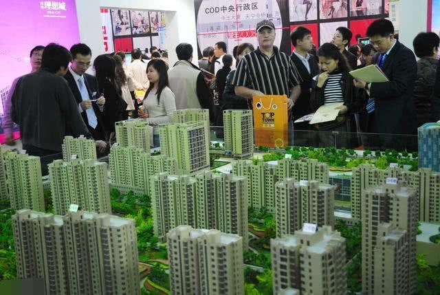房价对于未来几年, 明显就是一个坑, 为何这么多人还去炒作买房?