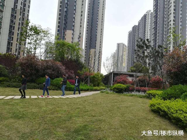 为何现在市面上，多得是70平的期房？内行人说出“内幕”