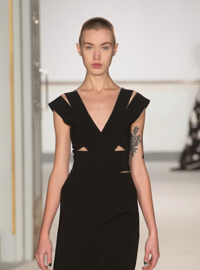 完美呈现了快节奏的风格，细致入微的精湛工艺！