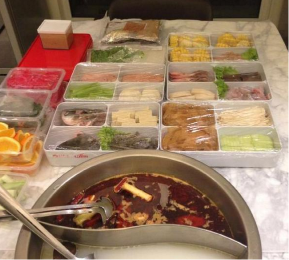 晒晒韩雨芹住的豪宅，斥巨资打造私人花园，内部装修十分气派