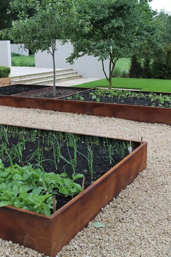 景 观 · 花 园 收 边