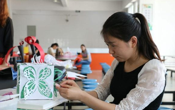 师范生提前批次录取，该地区更注重教育，报考师范的考生们有福了