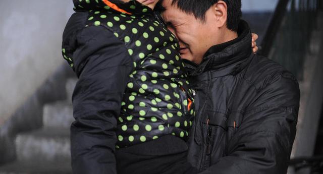 人丑胆大，被拐卖数次后，嫁人数次，却没有一个是她领证的丈夫