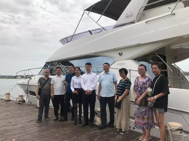 华中文旅地产联盟考察湖北天屿湖假日酒店