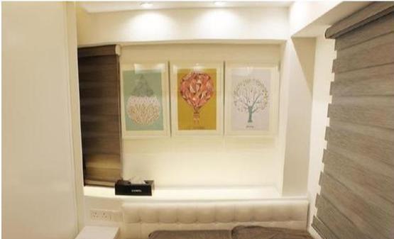 看望定居香港的朋友，全程尴尬，价值1千多万的50平豪宅就这样？