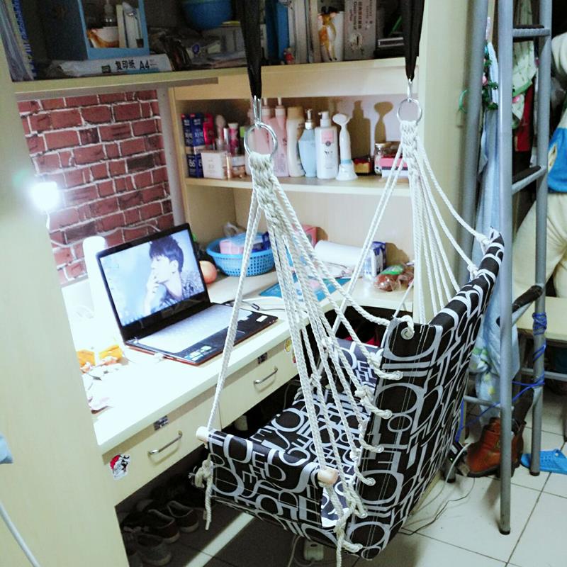 没错！这些就是现在大学生最宠爱的“宿舍神器”，好用到人手一件