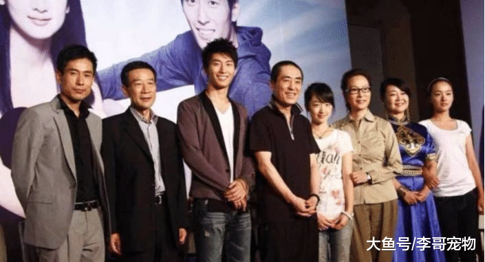 因一部戏而红，如今名气大不同，一个好戏不断，另一个很少有人提