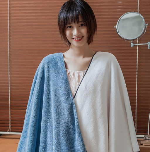 中国游客去日本旅游，评价：哪里都好，就是一到晚上让人受不了！