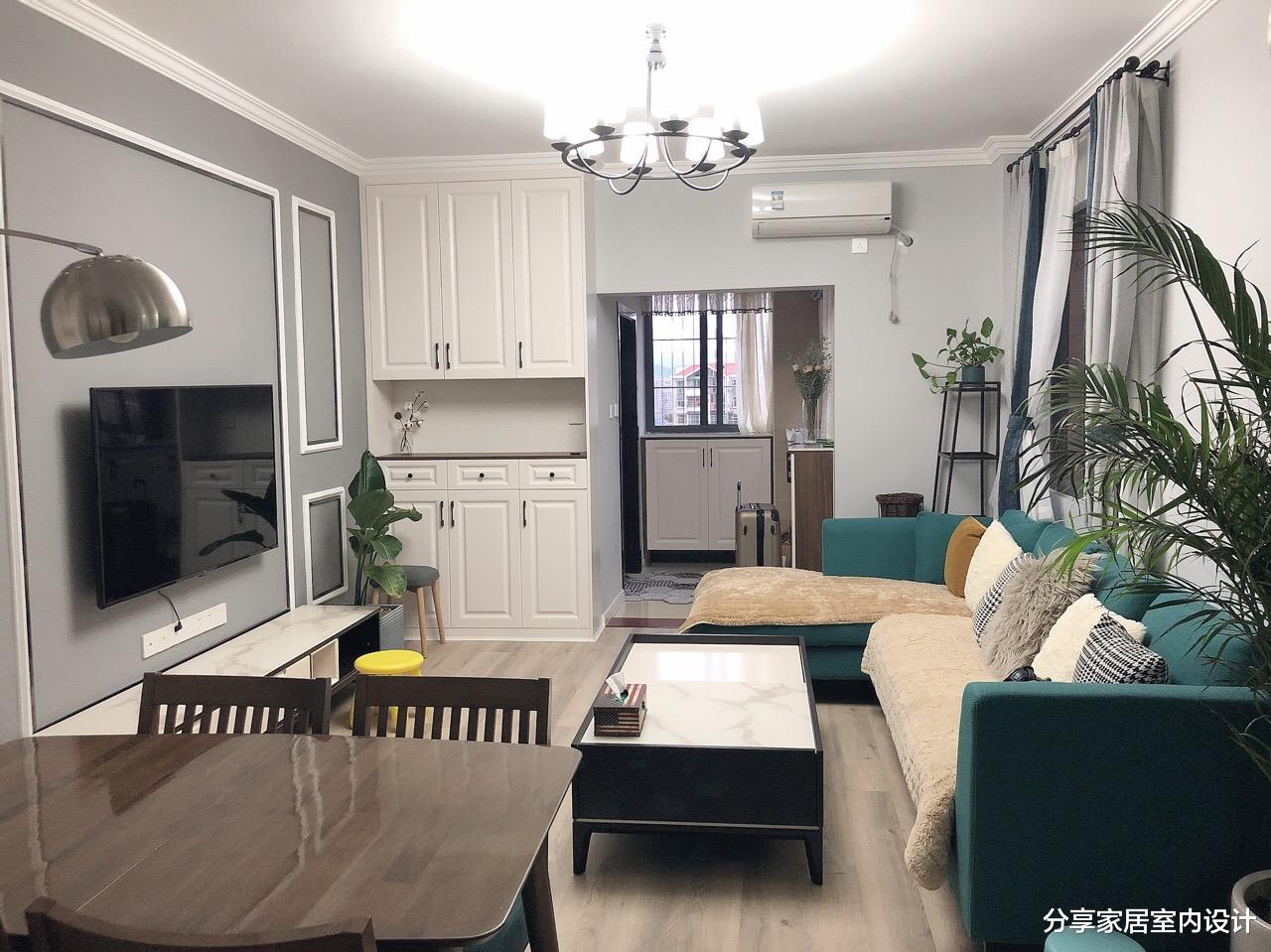 赶在元旦前搬新家，打扫干净效果真心漂亮，楼里邻居参观都羡慕！