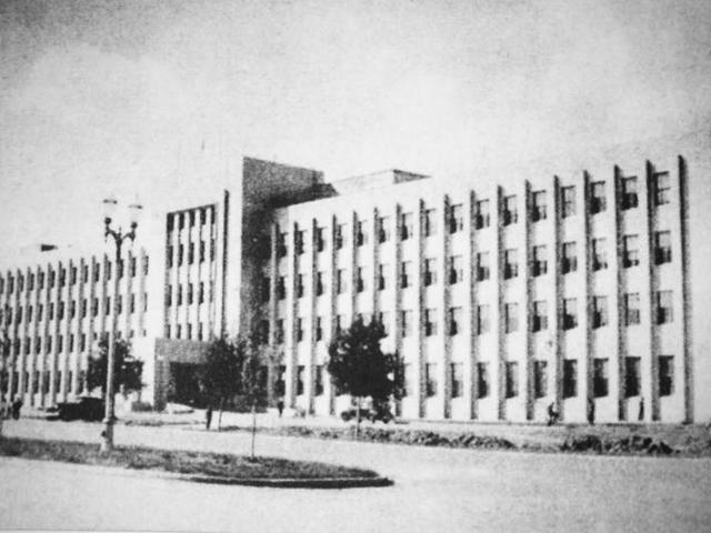 “满炭”大楼见证的长春历史