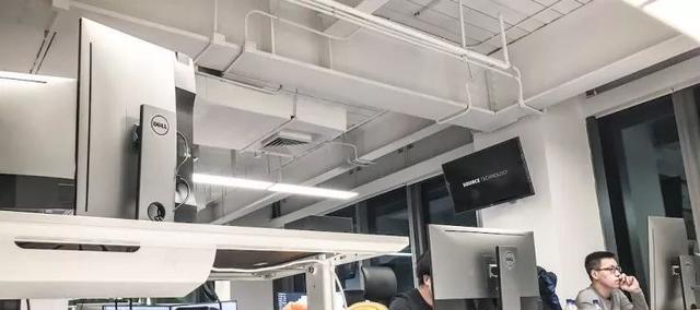 再见，罗永浩！别了，锤子