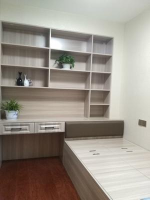 特别满意饭厅的餐边柜！我家新房满屋定制柜子！晒晒