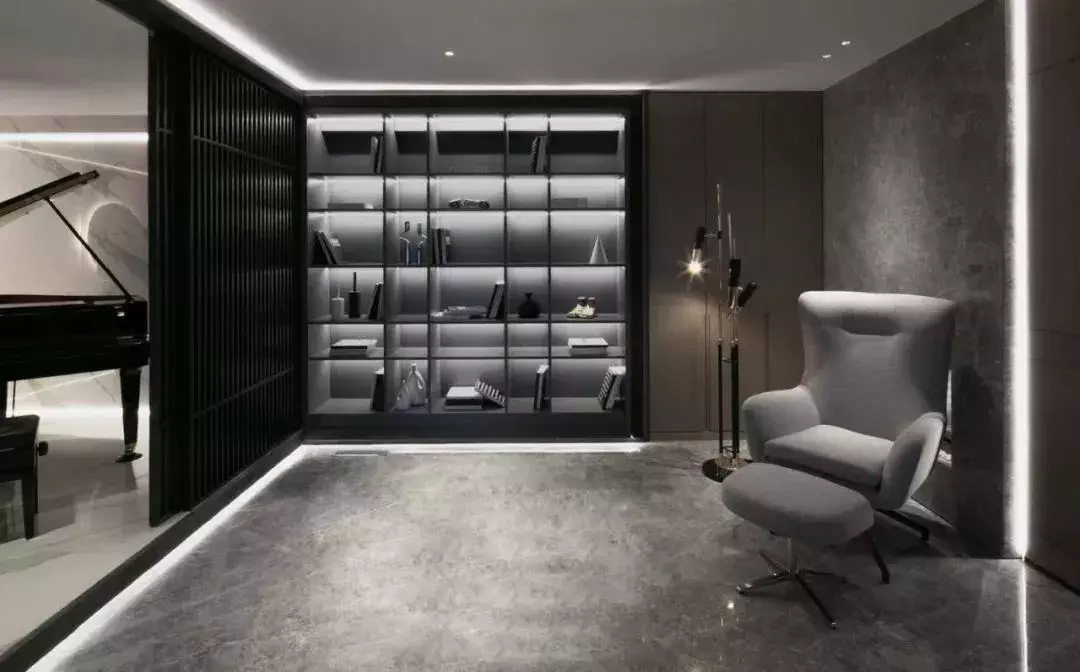 300m2頂級輕奢大平層，黑色演繹的穩重人生