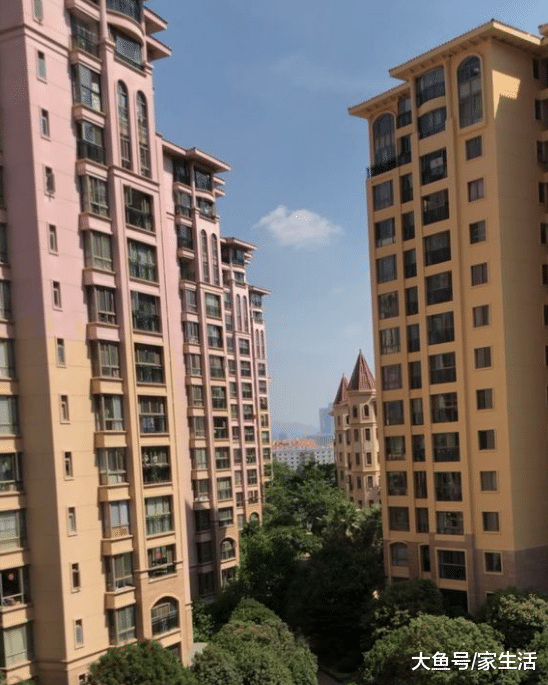 买房到底选哪一层好，为什么我家住20多层，家里蚊子还是到处飞？