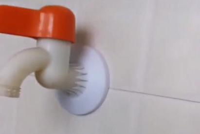 墙面瓷砖孔开得好不好，有很大关系，看看别人老婆怎么做的！