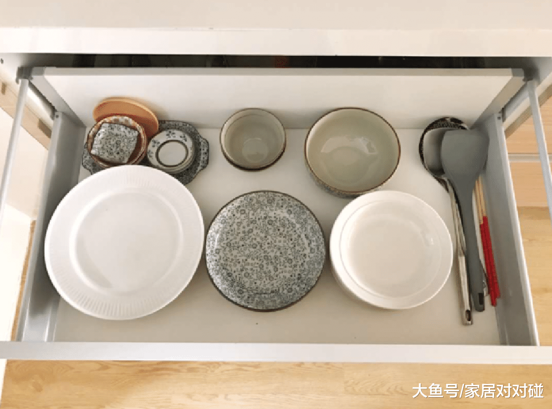 用了4年的厨房, 朋友参观以为我家不做饭! 多亏媳妇会收纳, 晒晒