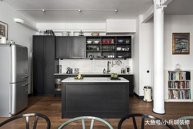 我的新家，父母都说客厅很漂亮，我最满意的是卫生间的隔断！