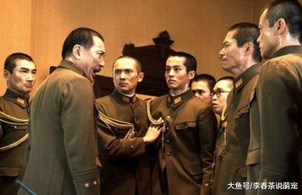 他统领日军师团威风八面，日本投降前夕，被无名小辈办公室单杀