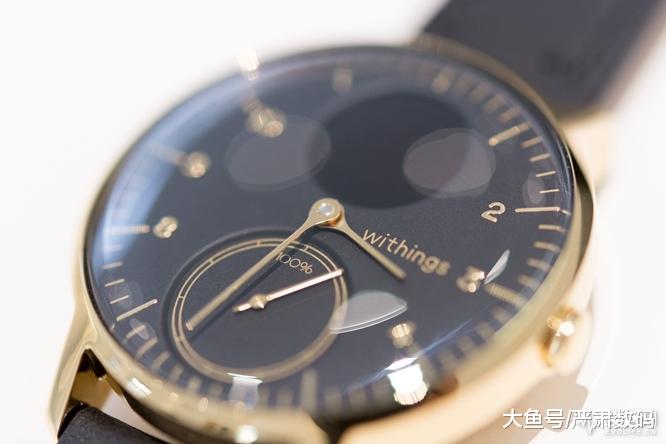 春节不带女朋友回家 带块Withings Steel HR黑金限量版也好