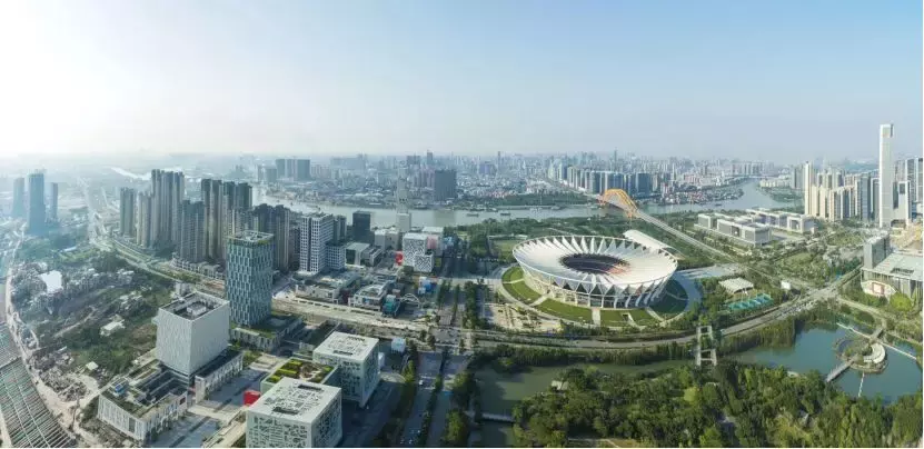 再無一線江景！佛山CBD頂豪出鞘，18米天幕恐成絕版
