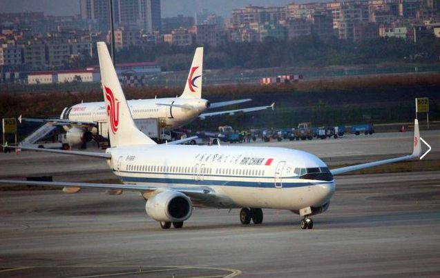 据说那些机场吞吐量在涨的城市，房价也在涨