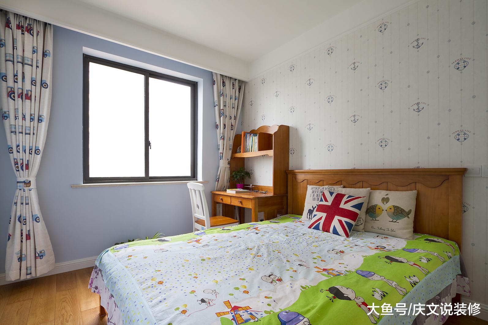 墙纸选的好，既要贴的好，保养也少不了