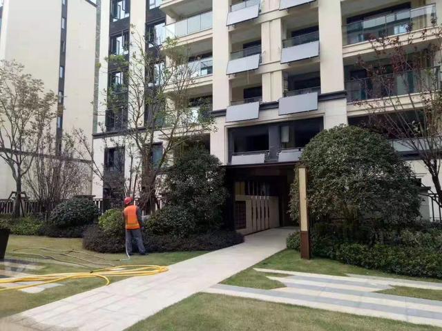 好户型买不起，退而求其次买便宜的越住越不顺心！都怪不懂避雷